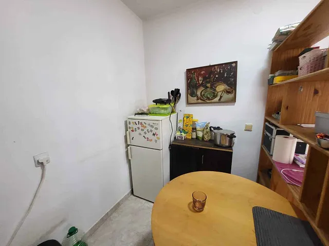 Two-bedroom apartment  in Petrovac in a quiet neighborhood within walking distance from the beach — photo 7